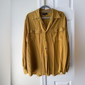 Vintage Next menswear gorgeous 100% silk button-up shirt. Size M